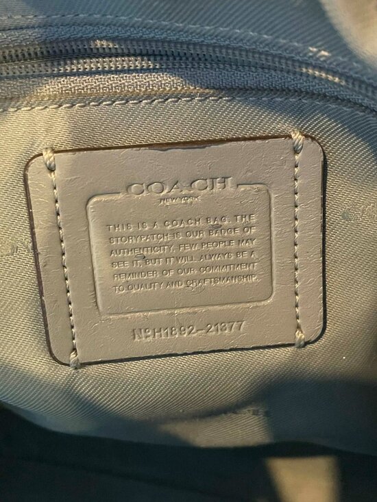 COACH Women's Small Dufflette in Natural Calf Leather Silver/Sage 21377 - Picture 12 of 13
